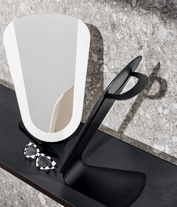 CLESSIDRA TABLE gallery1
