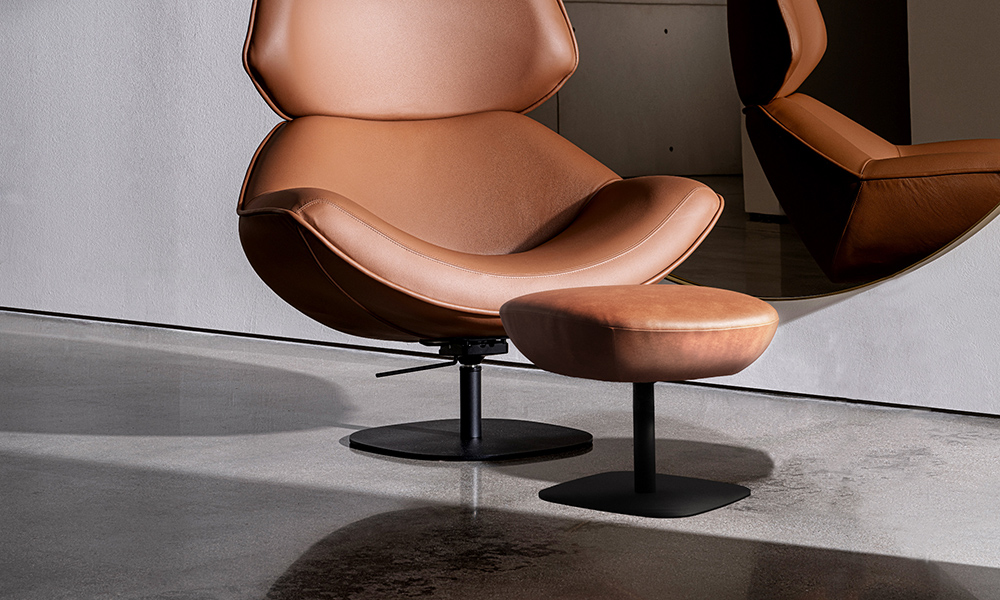 ALISIA FOOTREST gallery2