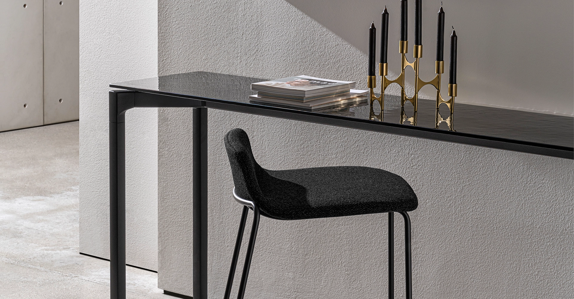 OLLY stool gallery2